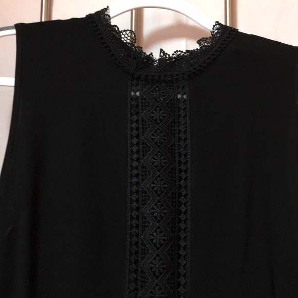 YYIGAL Jumpsuit - Picture 3 of 8